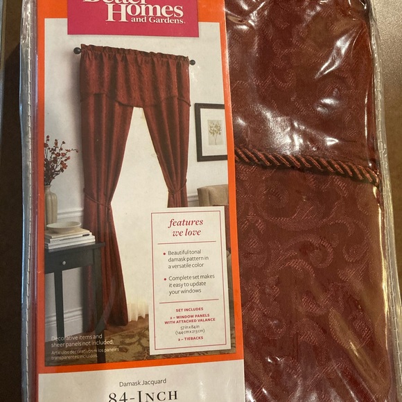 Better Homes and gardens 84 Inch Window Set